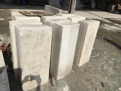 Guias e sarjetas de concreto